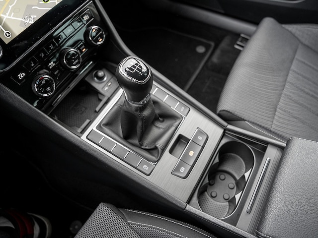 Skoda Superb 2.0 TDI Combi Style Style