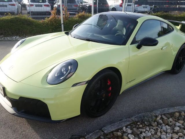 Porsche 992 Carrera Coupé GTS Turbo