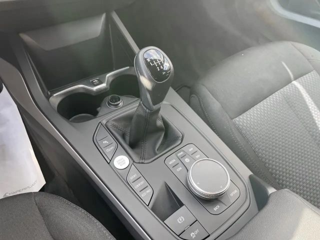 BMW 118 118i Advantage pakket Sedan