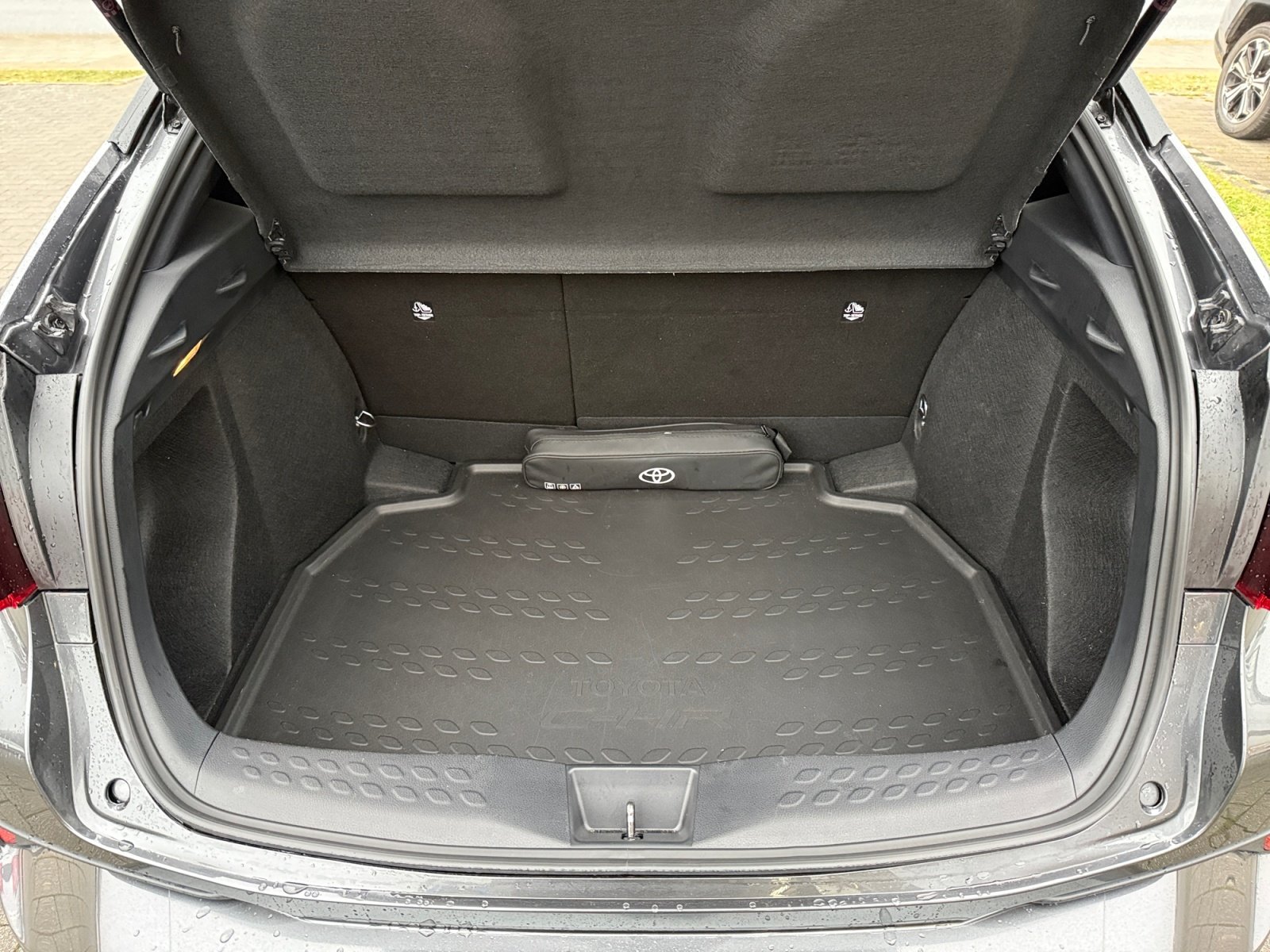 Toyota C-HR 5-deurs Team D