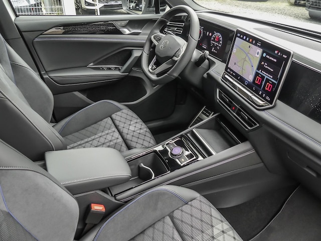 Volkswagen Tiguan 4Motion DSG R-Line