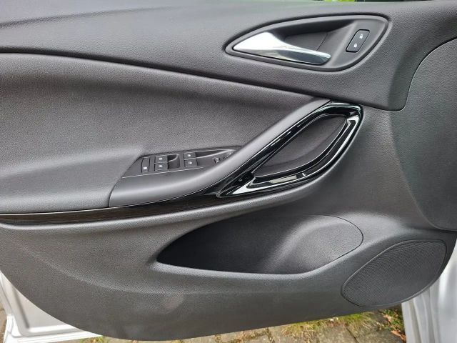 Opel Astra Elegance Sports Tourer