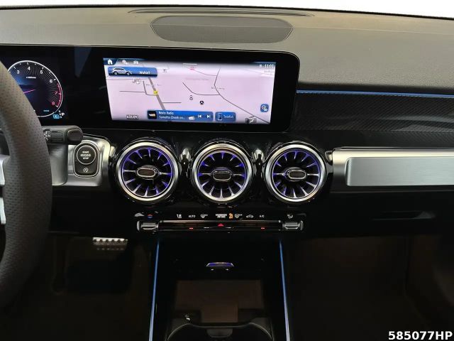 Mercedes-Benz GLB 200 AMG Line