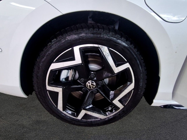 Volkswagen Passat DSG R-Line eHybrid