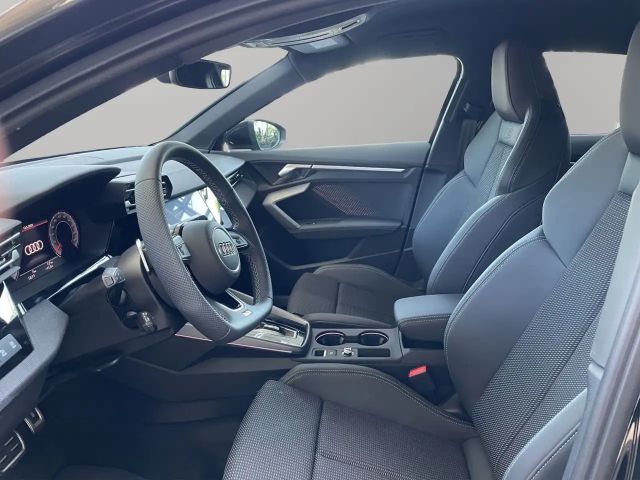 Audi A3 35 TFSI S-Line S-Tronic Sedan
