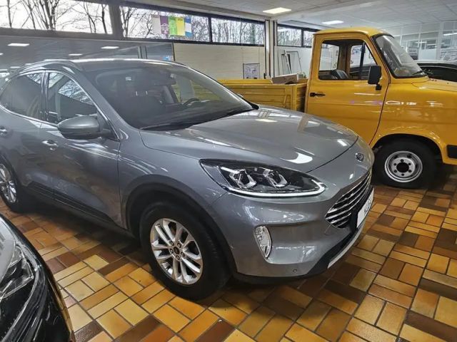 Ford Kuga Hybrid Titanium X