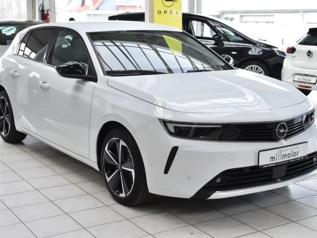 Opel Astra 1.2 Turbo Elegance