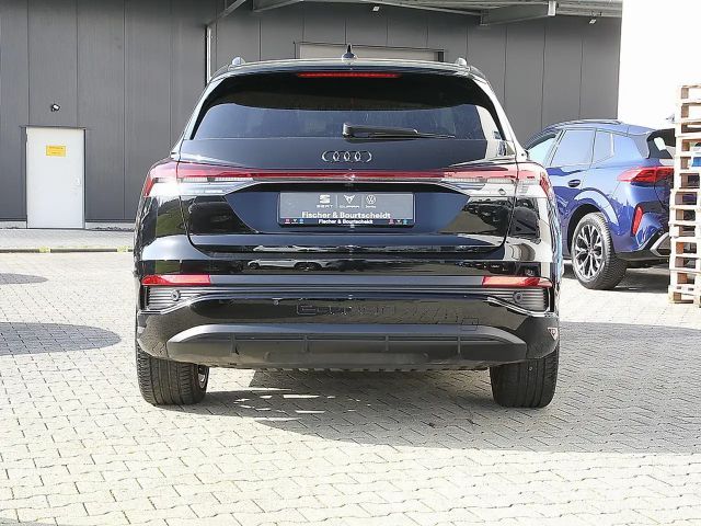 Audi Q4 e-tron S-Line