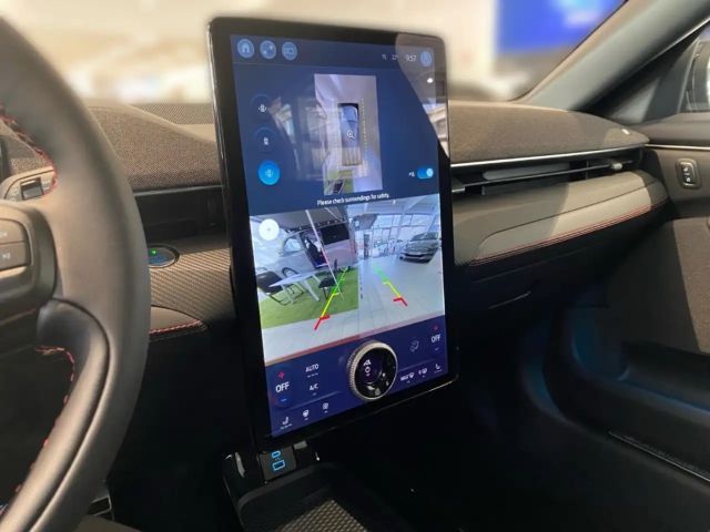 Ford Mustang Mach-E AWD Premium