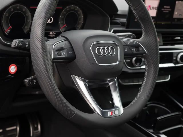 Audi A4 40 TFSI Quattro S-Line