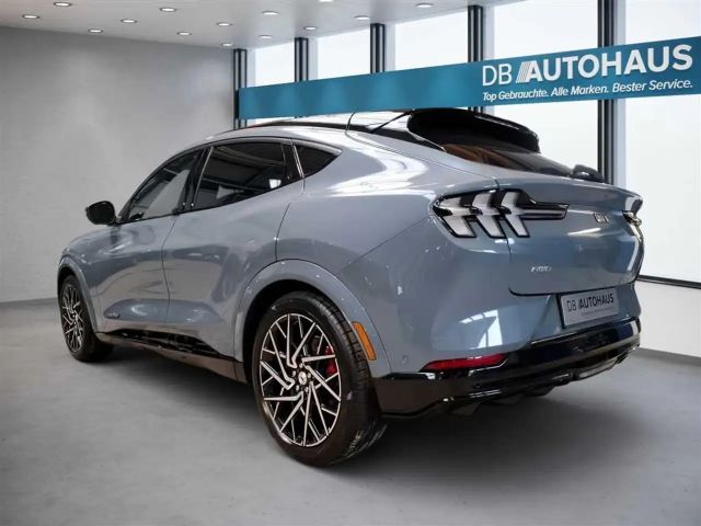 Ford Mustang Mach-E AWD GT