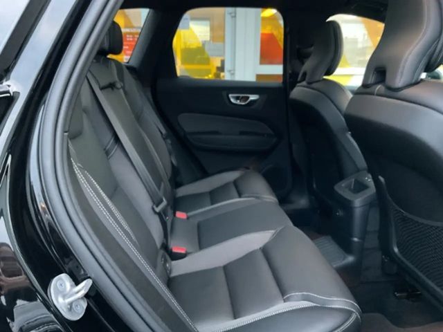 Volvo XC60 AWD Dark T8 Ultimate