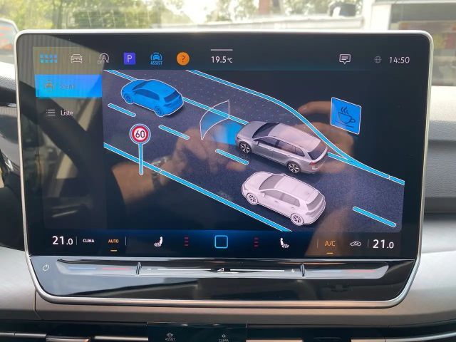 Volkswagen Golf DSG Life Variant