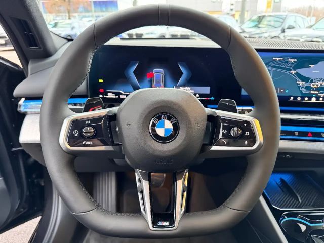 BMW 520 520d M-Sport Touring