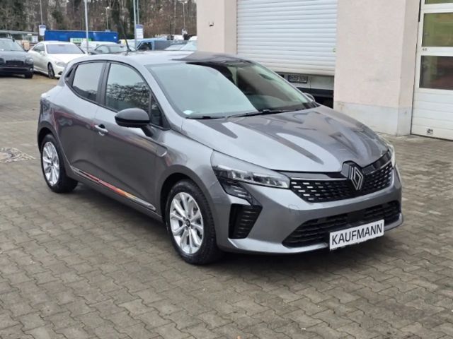 Renault Clio E-Tech Evolution Hybrid