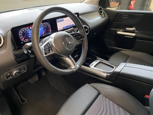 Mercedes-Benz B 200 Progressive