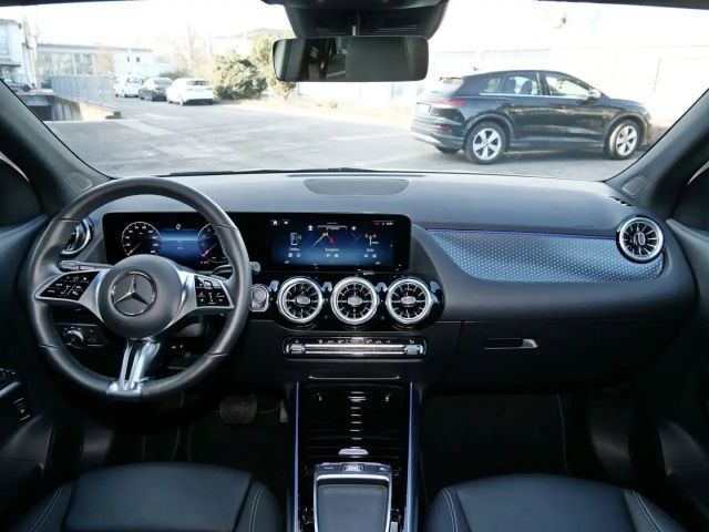 Mercedes-Benz GLA 250 4MATIC