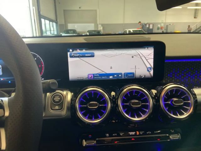 Mercedes-Benz GLB 200 GLB