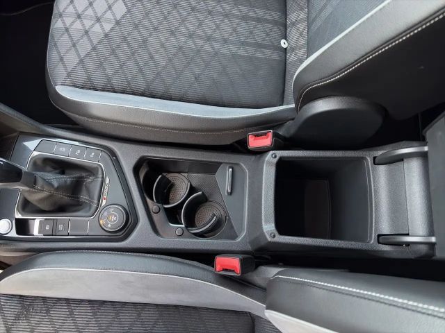 Volkswagen Tiguan 2.0 TSI IQ.Drive R-Line