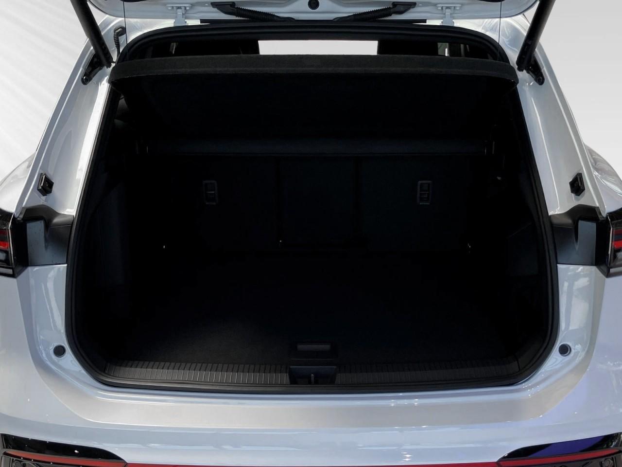 Volkswagen Tiguan R-Line eHybrid