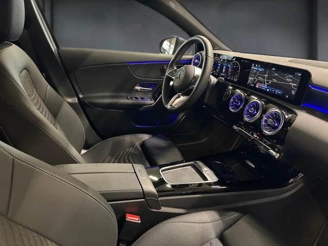 Mercedes-Benz A 200 A 200 d Progressive