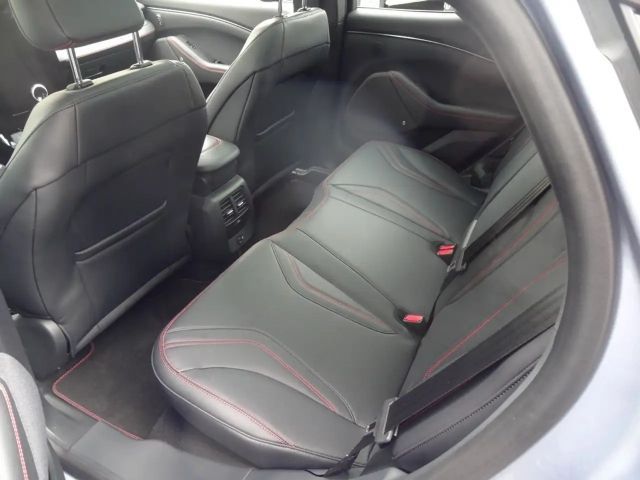 Ford Mustang Mach-E AWD