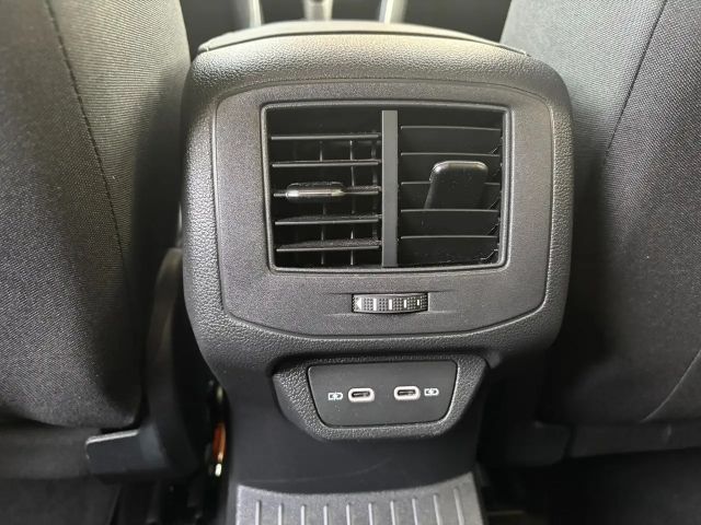 Volkswagen T-Roc IQ.Drive Style