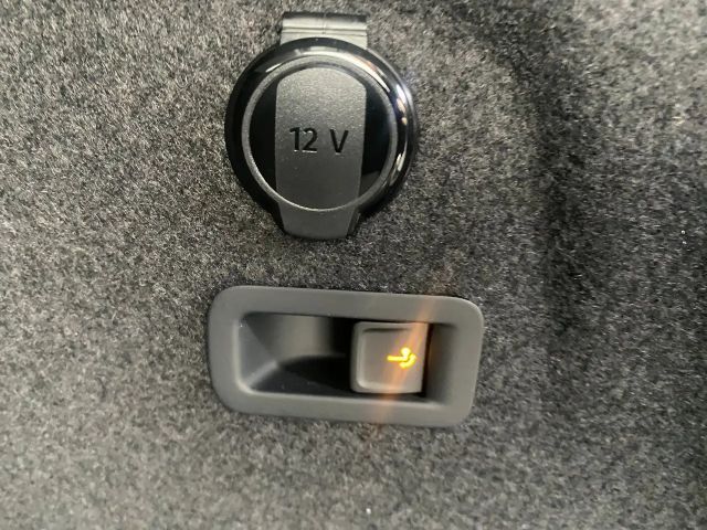 Volkswagen Golf Business DSG Variant