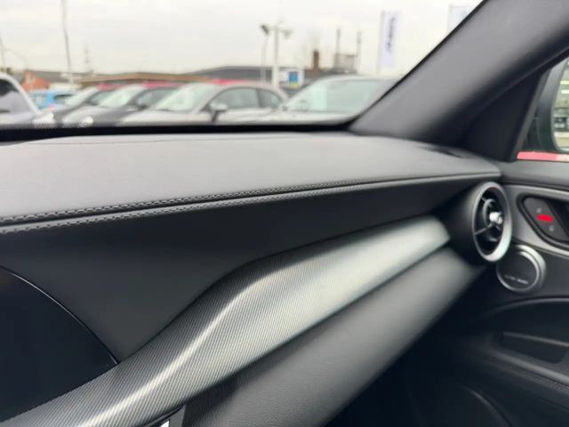 Alfa Romeo Stelvio Veloce