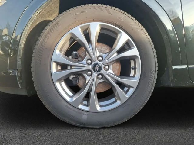 Ford Kuga Hybrid ST Line X