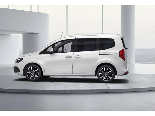 Mercedes-Benz T 180 T 180 d Standard PTS Navi Cam SHZ LED