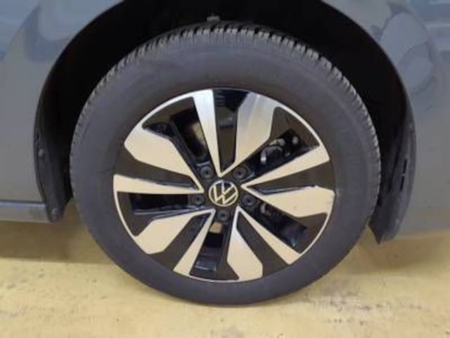 Volkswagen Golf 1.5 eTSI DSG Golf VIII