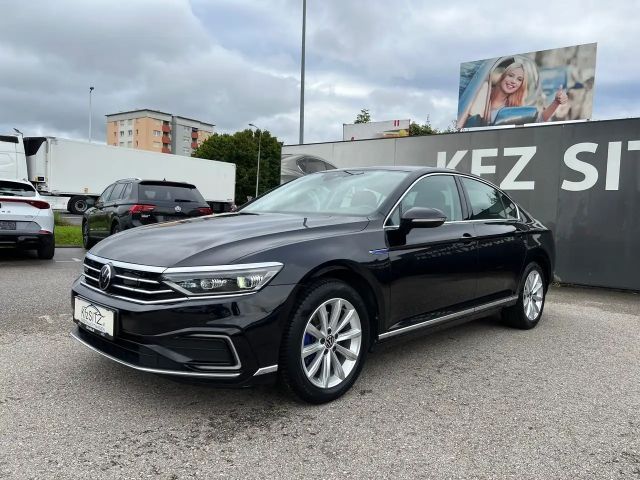 Volkswagen Passat DSG GTE