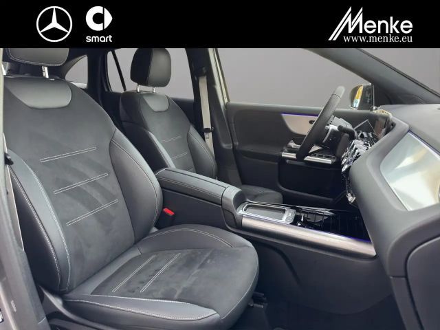 Mercedes-Benz GLA 200 AMG Line GLA 200 d