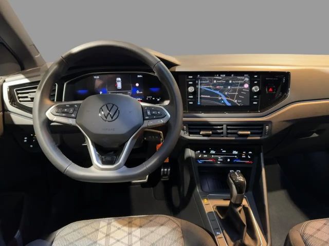 Volkswagen Taigo 1.0 TSI DSG R-Line