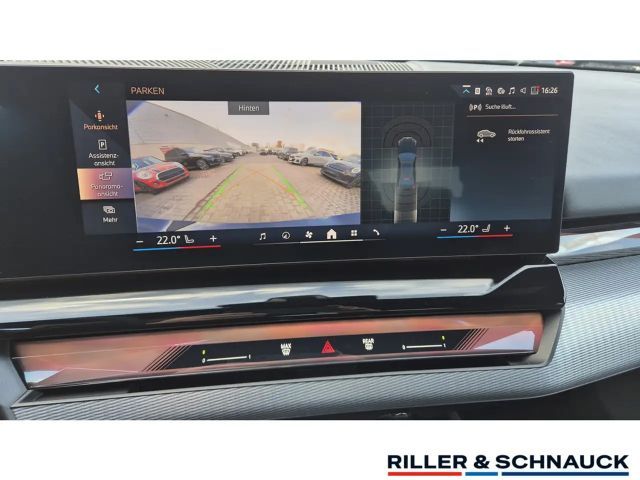 BMW 520 520i M-Sport Sedan