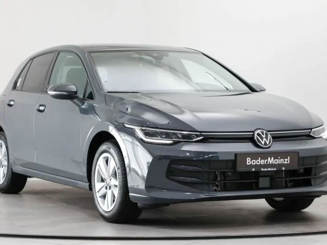 Volkswagen Golf 1.5 TSI DSG Life