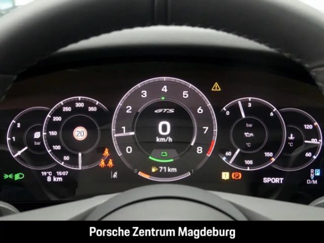 Porsche 992 Cabrio Carrera GTS