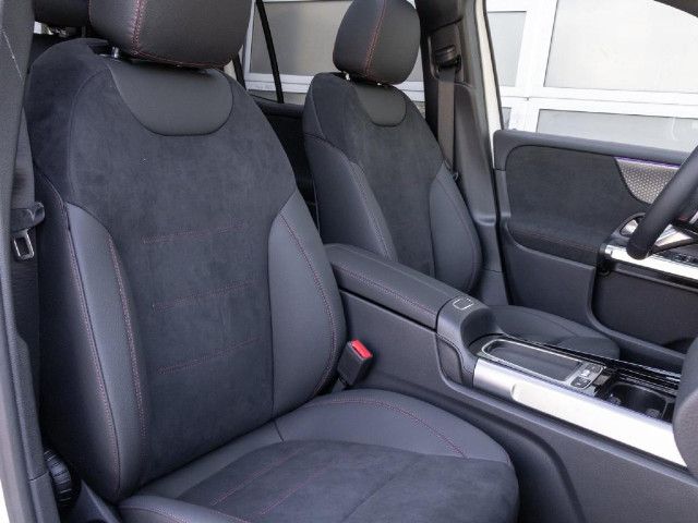 Mercedes-Benz GLB 250 4MATIC