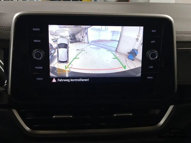 Volkswagen T-Roc DSG Plus R-Line