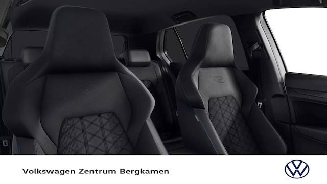 Volkswagen Golf 1.5 eTSI Golf VIII R-Line