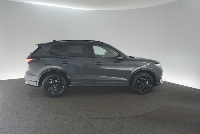 Volkswagen Tiguan 2.0 TSI DSG R-Line