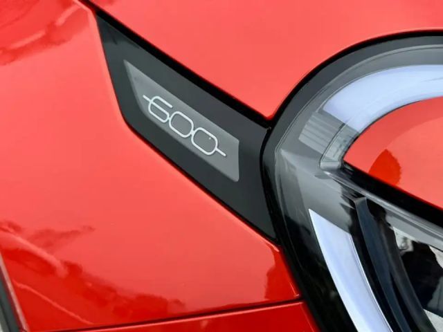 Fiat 600e Hybrid 100 6-Gang eDCT