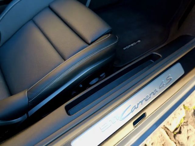 Porsche 992 4S Cabrio Carrera