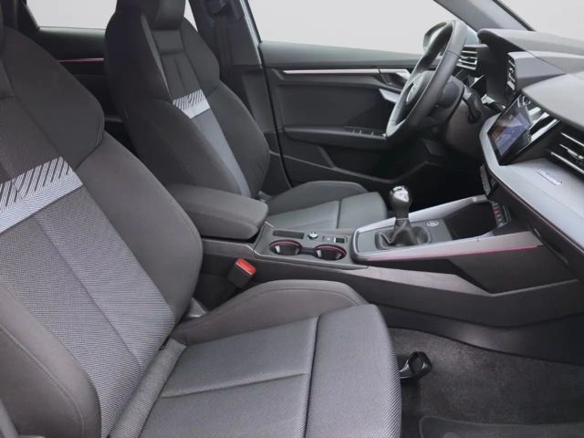 Audi A3 30 TFSI Sedan Sportback