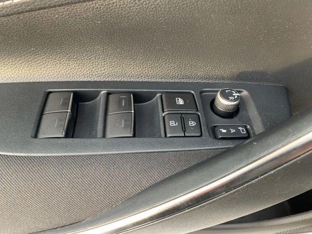 Toyota Corolla Hybride Team D