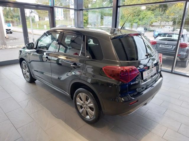 Suzuki Vitara Comfort Hybrid