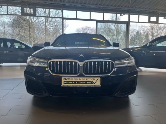 BMW 530 530e M-Sport Touring xDrive