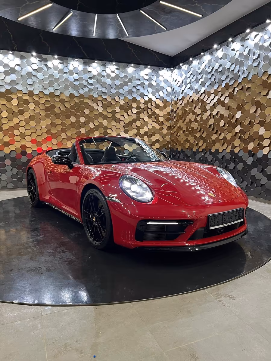 Porsche 911 4 992 Cabriolet Carrera GTS