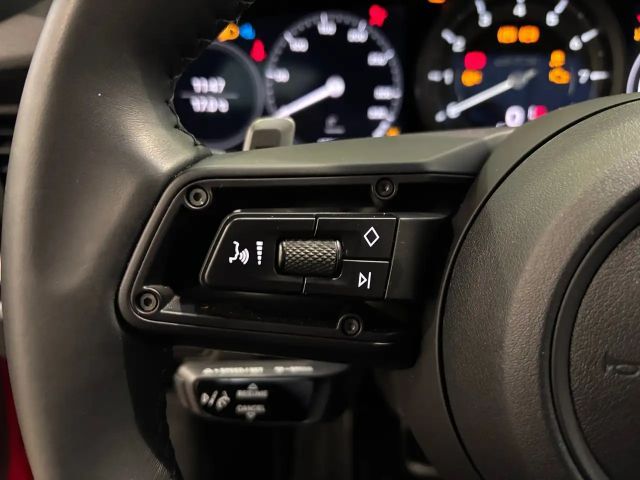 Porsche 911 Carrera Coupé GTS